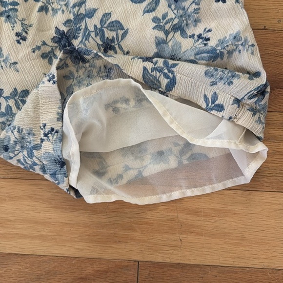 American Eagle | Cream/Blue Floral Jumpsuit | Ruffle | size XS - Picture 7 of 8
